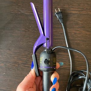 Hot Tools Extra Long Barrel Curling Iron